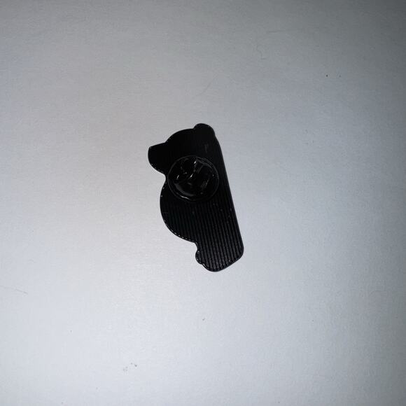 White Polar Bear Pin Brooch - Picture 2 of 2